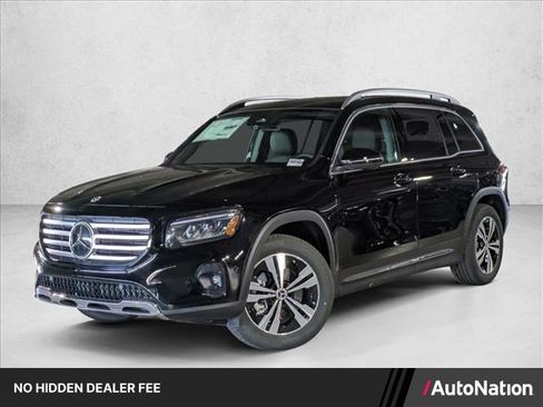 New 2025 Mercedes-Benz GLB 250 4MATIC image 1