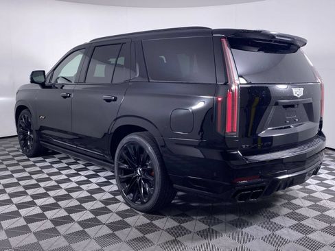 New 2026 Cadillac Escalade V w/ LPO, ONYX Package AWD/4WD image 20