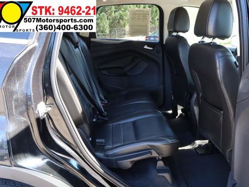 Used 2015 Ford Escape Titanium w/ Equipment Group 301A AWD/4WD image 16
