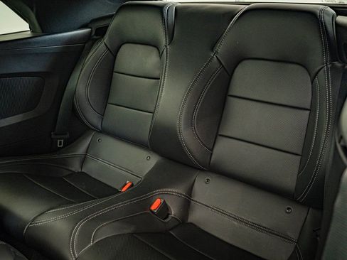 Used 2025 Ford Mustang Premium image 39