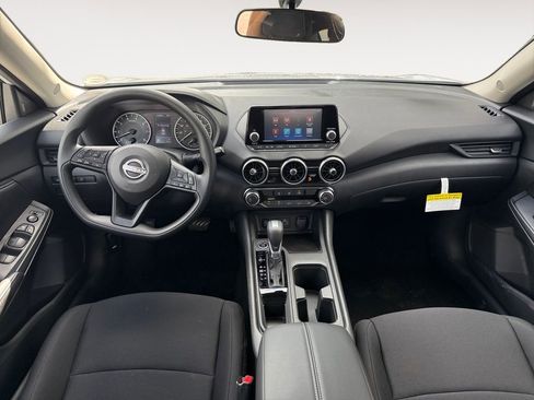 New 2025 Nissan Sentra S image 10