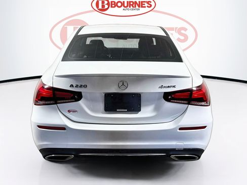 Used 2019 Mercedes-Benz A 220 4MATIC image 12