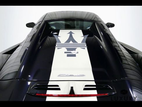 Used 2023 Maserati MC20 Spyder image 9