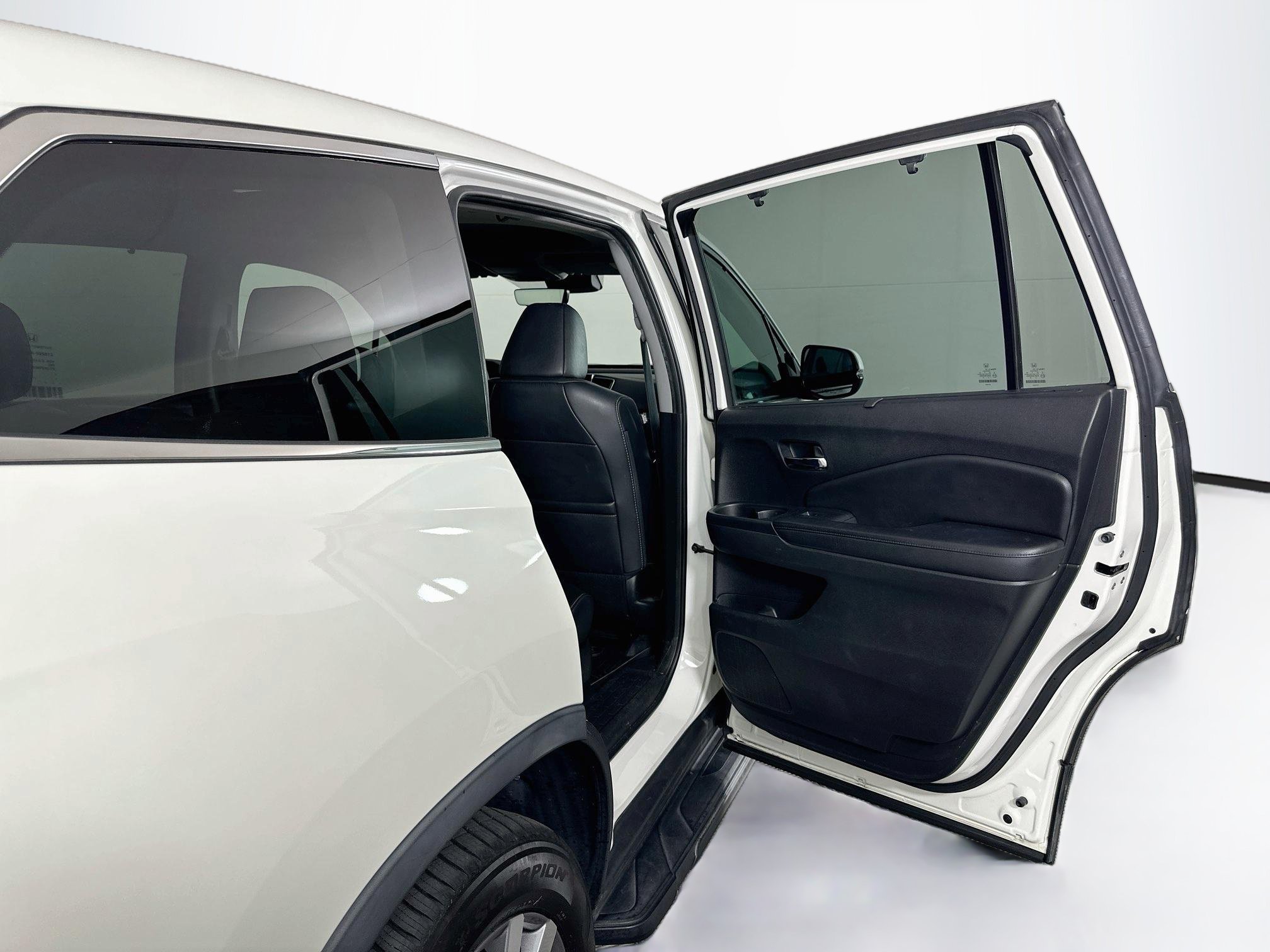 Used 2019 Honda Pilot EX-L image 32