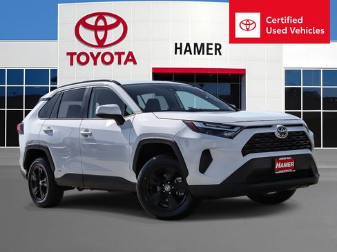 Certified 2025 Toyota RAV4 XLE AWD/4WD image 1