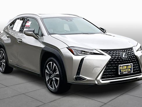 Used 2019 Lexus UX 250h w/ Premium Package image 2