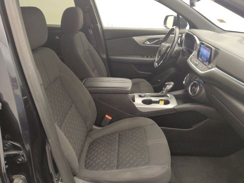 Used 2020 Chevrolet Blazer LT FWD image 21