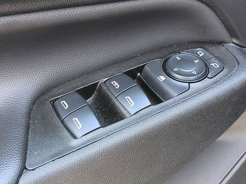 Certified 2024 Chevrolet Equinox LT AWD/4WD image 13