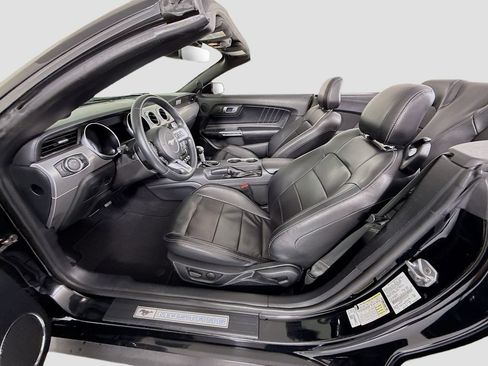 Used 2021 Ford Mustang Premium RWD image 18