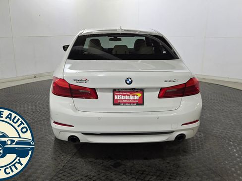 Used 2020 BMW 530i w/ Convenience Package RWD image 6