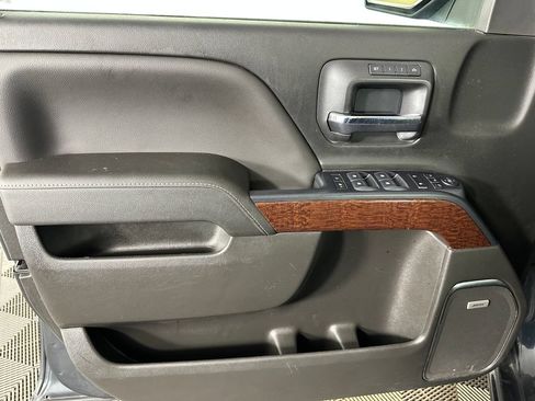 Used 2018 GMC Sierra 1500 SLT AWD/4WD image 23