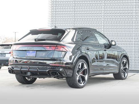 New 2026 Audi RS Q8 performance AWD/4WD image 4