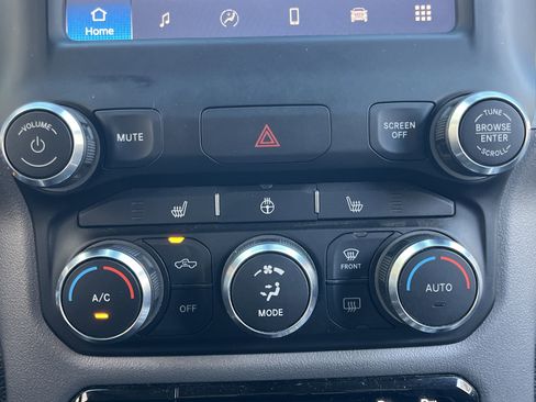 Used 2022 RAM 1500 Big Horn image 7