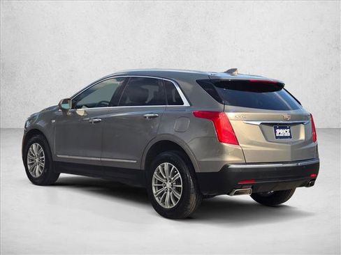 Used 2018 Cadillac XT5 Luxury w/ Driver Awareness Package image 8