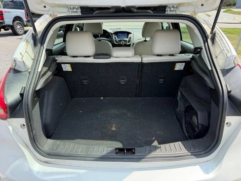 Used 2016 Ford Focus Titanium FWD image 13
