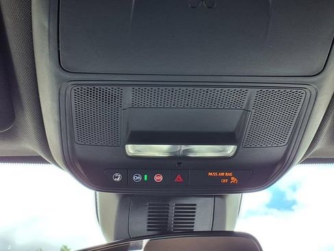 Used 2026 Chevrolet Equinox LT w/ Convenience Package II AWD/4WD image 13