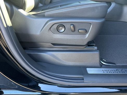 Used 2026 Chevrolet Silverado 1500 High Country w/ Midnight Edition image 27