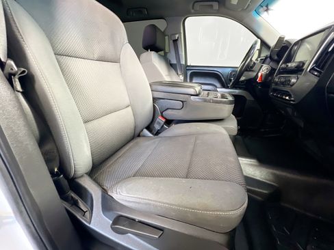 Used 2018 Chevrolet Silverado 1500 LT w/ Texas Edition image 30