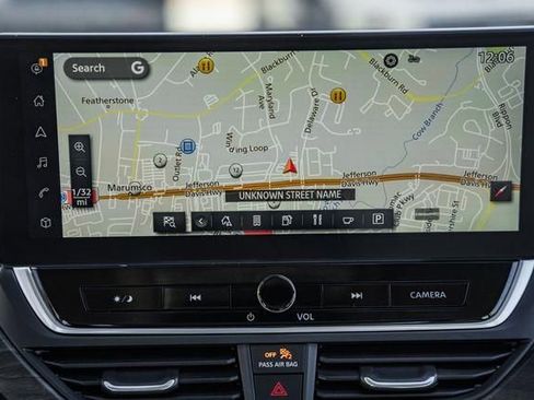 Used 2023 Nissan Altima 2.5 SV w/ SV Premium Package image 21