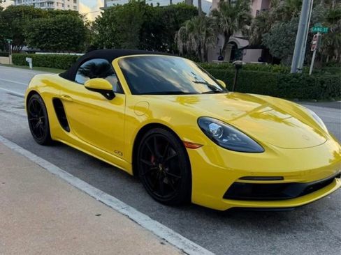 Used 2018 Porsche 718 Boxster GTS RWD image 9