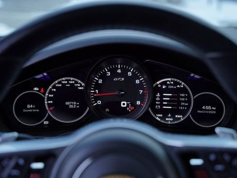 Used 2021 Porsche Cayenne GTS image 26