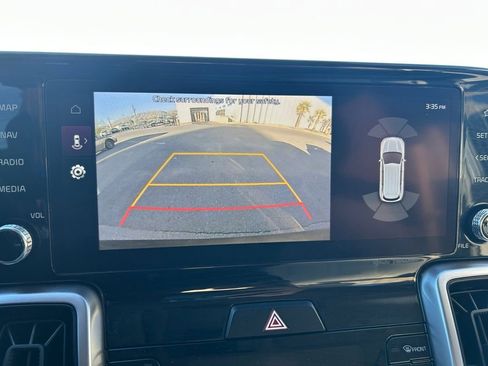 Used 2023 Kia Sorento EX image 26