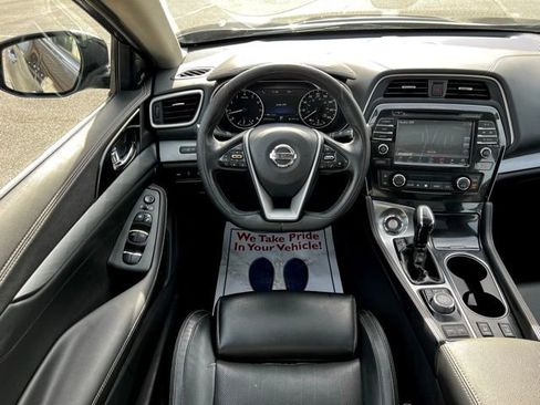 Used 2017 Nissan Maxima 3.5 SL image 32