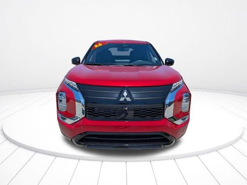 New 2026 Mitsubishi Outlander LE image 9