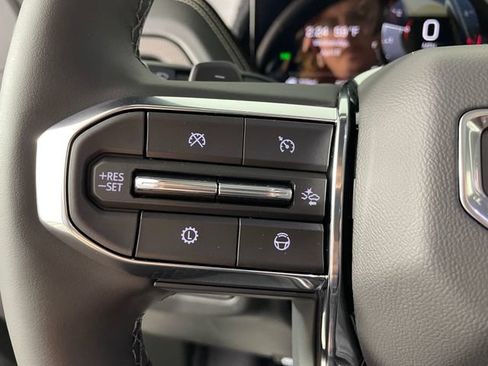 Certified 2026 GMC Yukon Elevation w/ Elevation Premium Package AWD/4WD image 9