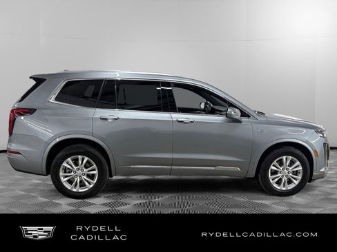 Certified 2024 Cadillac XT6 Luxury AWD/4WD image 6