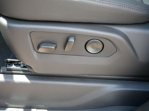 New 2026 Chevrolet Silverado 1500 ZR2 w/ LPO, Dark Essentials Package AWD/4WD image 17