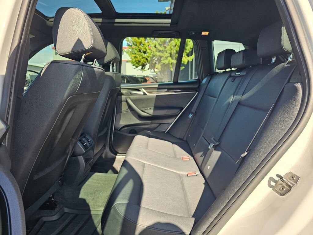 Used 2016 BMW X3 xDrive28i AWD/4WD image 17