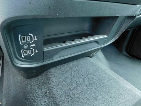 Used 2024 RAM 3500 Big Horn image 32