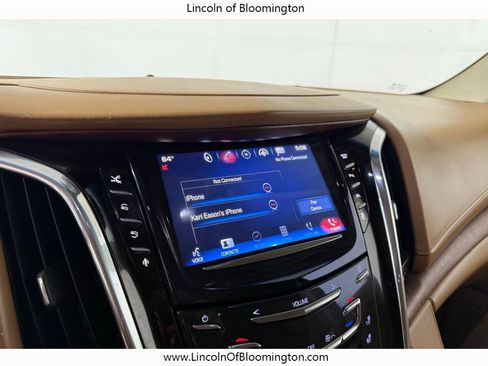 Used 2016 Cadillac Escalade ESV Platinum AWD/4WD image 40