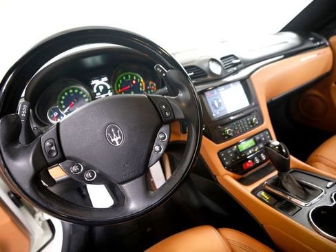 Used 2012 Maserati GranTurismo MC image 9