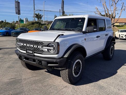 New 2025 Ford Bronco Badlands AWD/4WD image 7