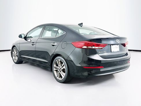 Used 2017 Hyundai Elantra Limited FWD image 5
