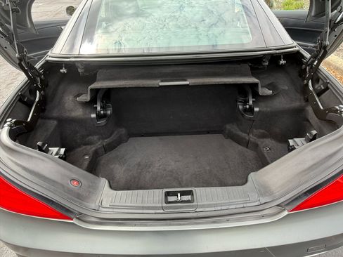 Used 2013 Mercedes-Benz SL 550 image 24