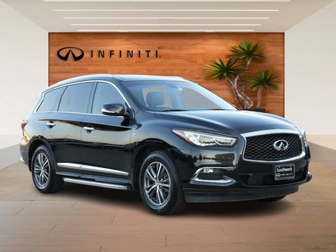 Used 2017 INFINITI QX60 FWD w/ Premium Plus Package image 3