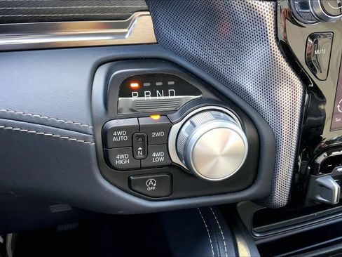 Used 2020 RAM 1500 Limited AWD/4WD image 33