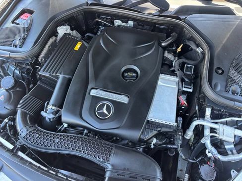 Used 2019 Mercedes-Benz E 300 image 34