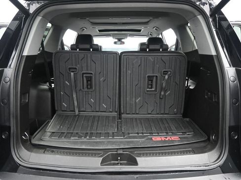 Used 2023 GMC Acadia AT4 w/ Technology Package AWD/4WD image 22