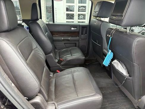 Used 2019 Ford Flex Limited w/ Equipment Group 303A AWD/4WD image 11