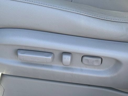 Used 2015 Honda Odyssey Touring image 10