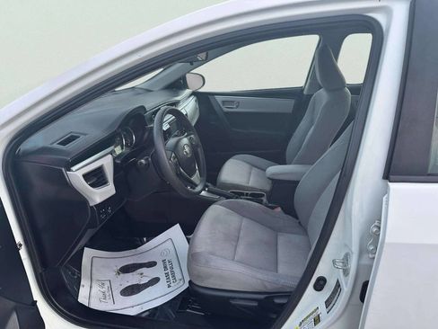 Used 2014 Toyota Corolla LE image 9