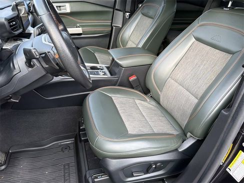 Used 2022 Ford Explorer Timberline image 19