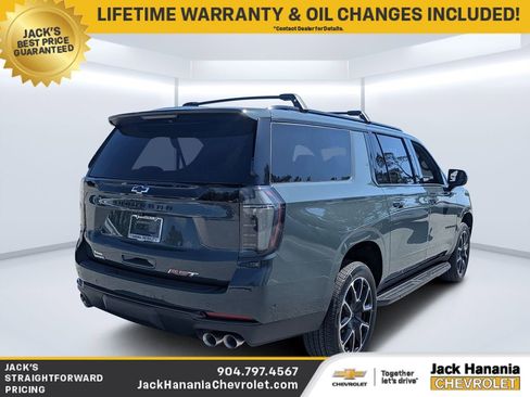New 2026 Chevrolet Suburban RST w/ Comfort Package AWD/4WD image 3