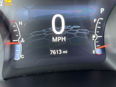 Certified 2023 Jeep Compass Latitude image 18