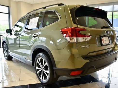 Used 2020 Subaru Forester Limited image 4