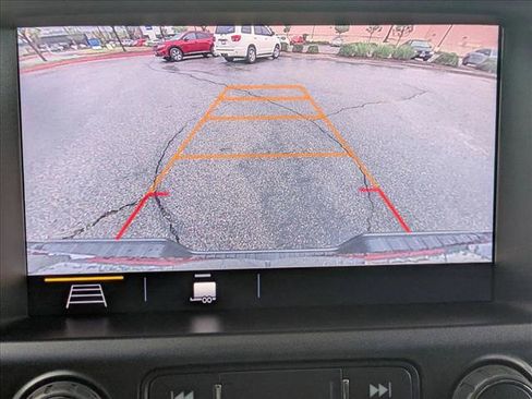 Used 2021 GMC Canyon AT4 w/ Driver Alert Package image 12